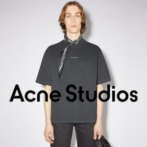 Acne Studios 惊喜好价 | 围巾$153、囧脸卫衣$242、老爹鞋$378