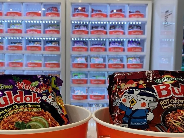 多伦多也有自助拉面店啦！大批吃货和...