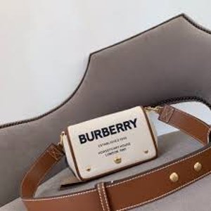 Burberry 新年大促 收TB包、小鹿斑比、格纹衬衣围巾等