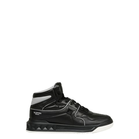 Garavani One 铆钉高帮运动鞋