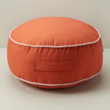 圆形橙色坐垫