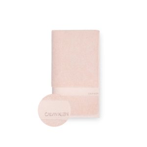 Calvin Klein粉色浴巾