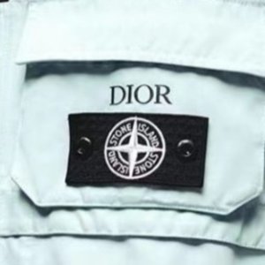 Dior x Stone Island 高奢品牌与户外运动奇思妙想的结合！