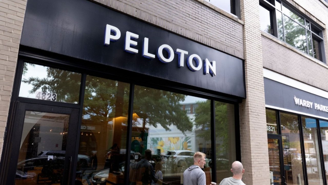 Peloton CEO辞职，再次裁员15%！2024特斯拉、谷歌、苹果等公司裁员名单