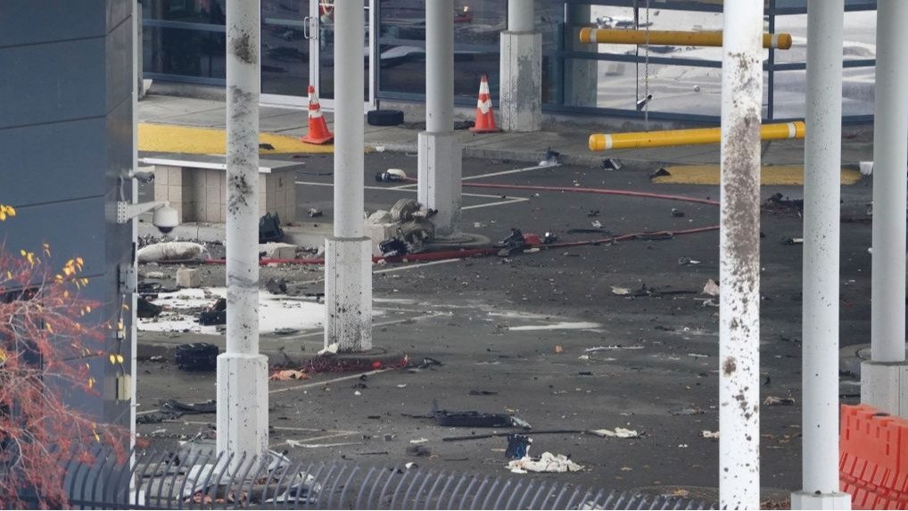 视频曝光！彩虹桥发生爆炸遇难者身份确认，边境点已经重新开放！