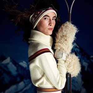 Mytheresa x Isabel Marant 联名款 驼毛围巾€260 收滑雪背带裤