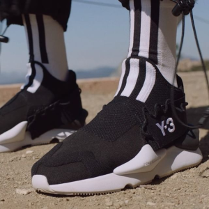 Y-3 精选潮衣潮鞋、配饰热卖 高级感的暗黑系运动风