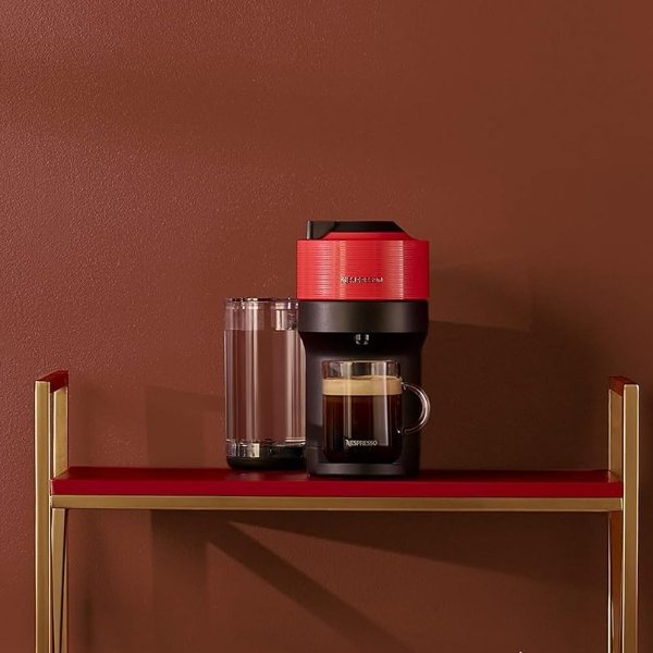 Vertuo Pop+ 胶囊咖啡机 红黑配色