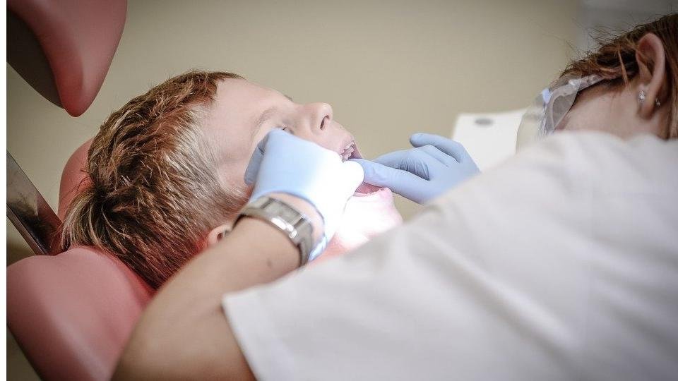 加拿大自费牙科保险攻略 | 如何找到最好的牙科保险？sunlife、 Manulife、Costco和Canada Life等牙科保险费用和报销金额盘点！