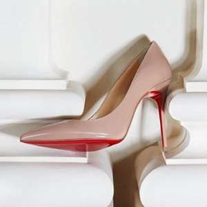 上新：Christian Louboutin 美鞋美包热卖 经典红底鞋$600+