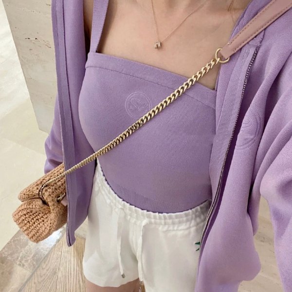 香芋紫针织背心 