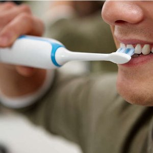Philips 3211 电动牙刷 敏感牙齿专用 吃柠檬心酸牙不酸