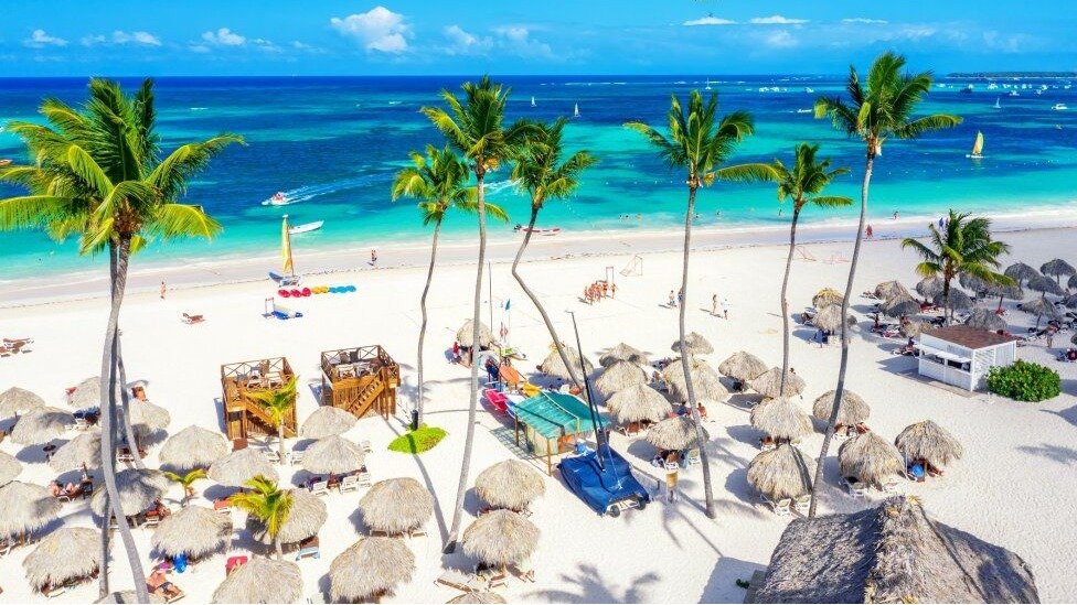 多米尼加蓬塔卡纳圣诞出行攻略 - 最佳酒店、预订平台、一日游攻略还有旅游贴士盘点！