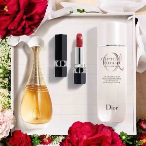 Dior 迪奥官网 母亲节礼盒上新 赠新版蓝金口红 表达爱意首选