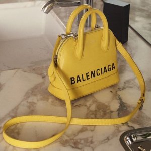 Balenciaga闪促 机车包、老爹鞋、链条小包$517