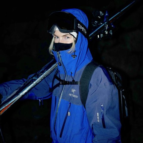 闪购：Arc'teryx 始祖鸟大促！GORE-TEX 黑色滑雪服$509收6折起