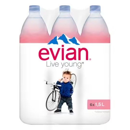  EVIAN 矿泉水