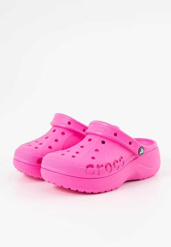 粉色洞洞鞋