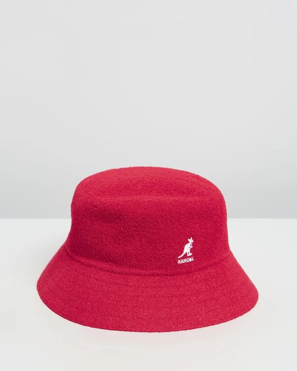 浆果红渔夫帽