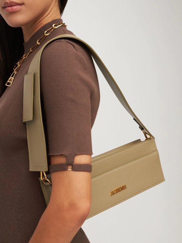 le sac ciuciu leather shoulder bag