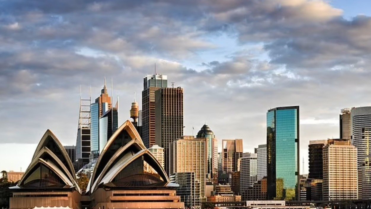 悉尼平均房价高出中位工资13倍！成全球第6贵城市，相关损失超100亿！