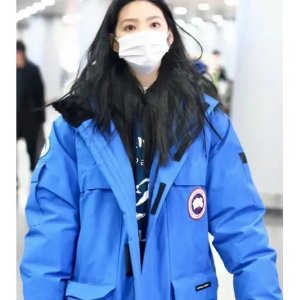 Canada Goose 大童羽绒服 | 白色远征$845(成人款$1975)