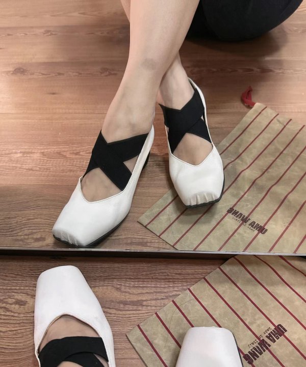 白色芭蕾鞋 2cm