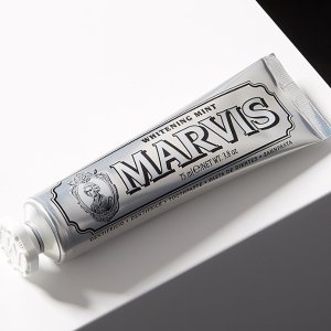史低价：Marvis 银色薄荷美白牙膏85ml 温润清澈 给你完美的洗漱体验