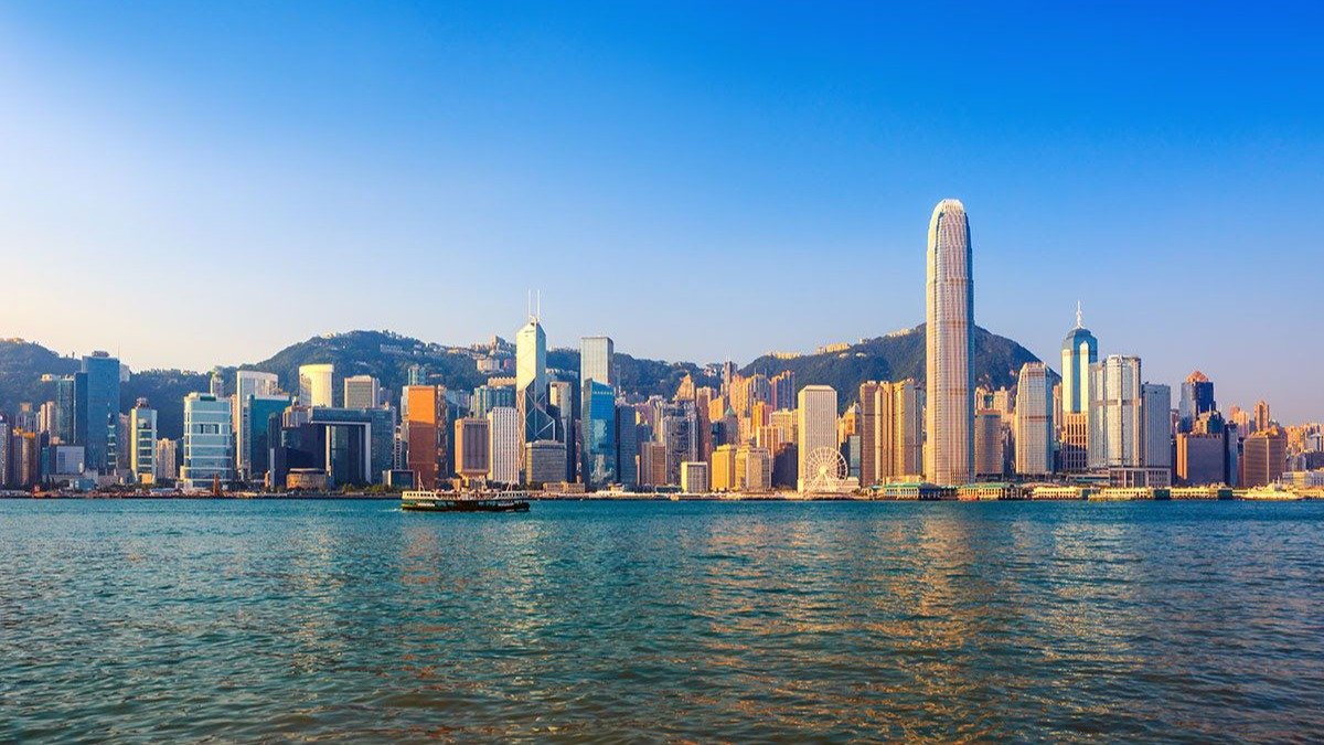 中国香港智能身份证换领攻略 - 换领规则、申请材料清单、申请费用和常见问题盘点！