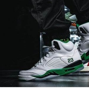 新品上市：Nike Air Jordan 5 运动鞋！Lucky Green 幸运绿配色