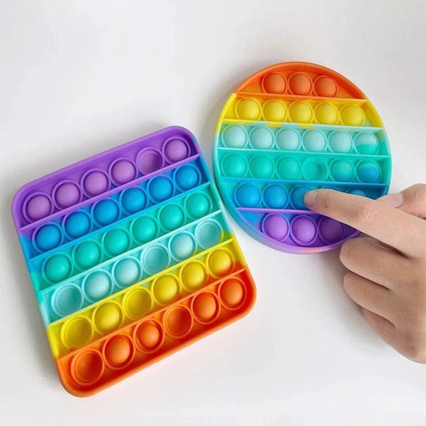 彩虹条益智纹解压玩具