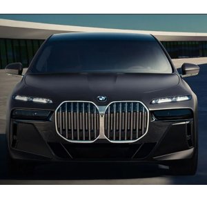 新车亮相 2023 BMW 7系/i7发布 全新家族外观配私人影院既视感内饰