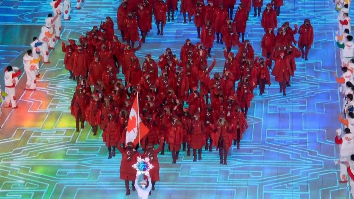 2022北京冬奥会开幕式运动员羽绒服火了！加拿大队服登上热搜！来看看各国羽绒服长啥样！