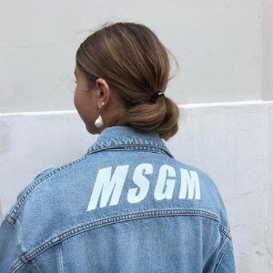 MSGM 经典Logo款卫衣饰品热卖 明星都在穿