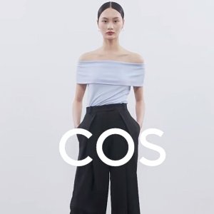COS 超强闪促 短袖上衣专场 均价€25 收一字肩上衣、纯色基础短袖