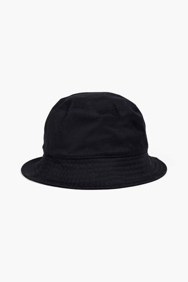 黑色渔夫帽