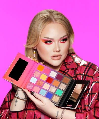 NikkieTutorials x BEAUTY BAY 联名眼影盘