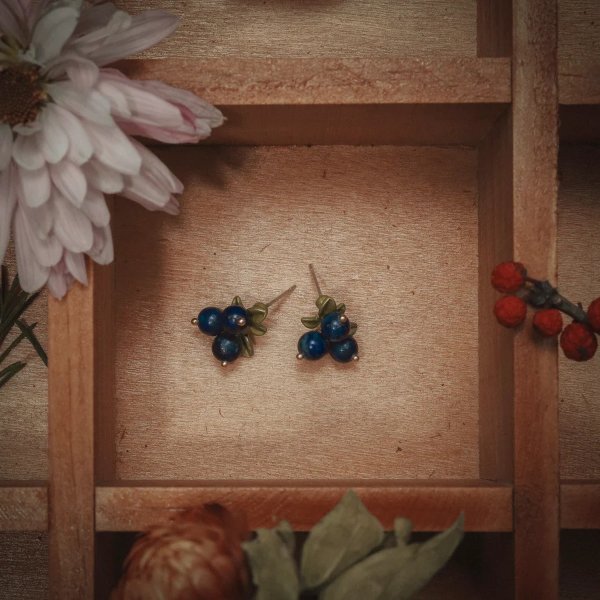 蓝莓耳钉
