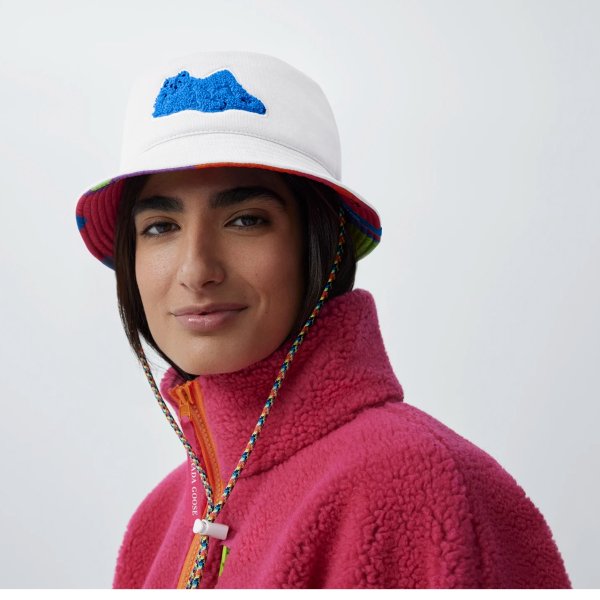 Paola Pivi 的渔夫帽