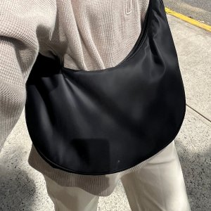 Aritzia【欲罢不能的小包包】腰包$28.5、粉紫云朵包$88