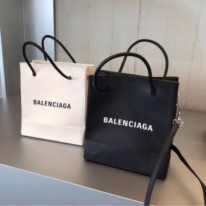 澳洲11.11：Balenciaga NS托特包补货 INS博主同款 变相5.3折