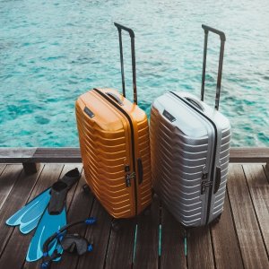 低至6折起 €133收登机款行李箱Samsonite 新秀丽行李箱 德国品质 带着行李箱去看世界啦