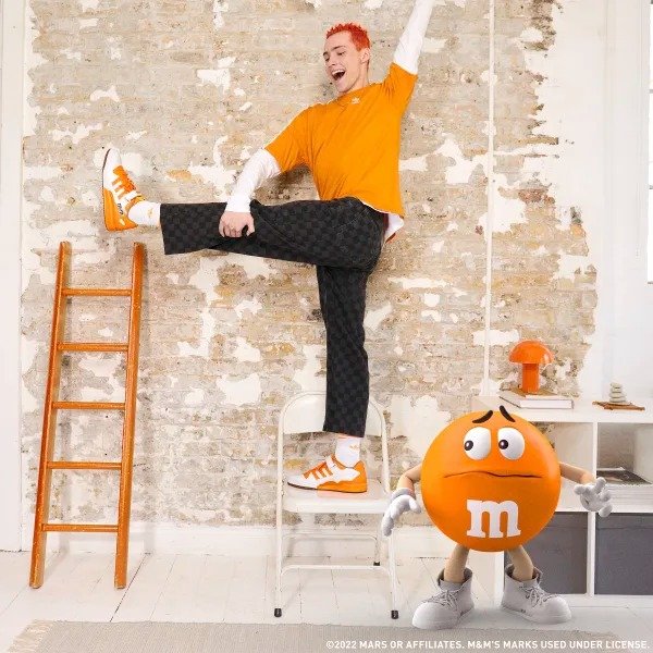 M&M'S 联名鞋 Forum 橙子色