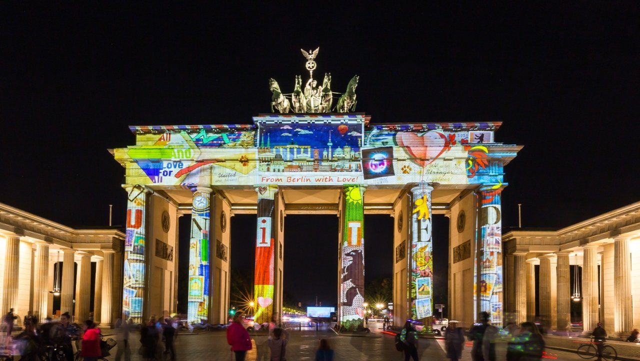 视觉盛宴：德国超美灯光节！柏林，卡鲁，奥格斯堡，魏玛，纽伦堡