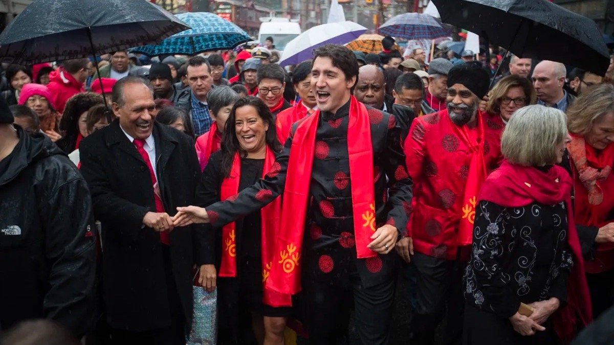 加拿大总理特鲁多向华人社区发表春节贺词：兔年健康平安，阖家幸福，吉祥如意！