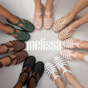 Melissa 夏日大促 收大牌平替凉鞋、单鞋和联名款包包