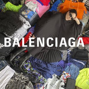 Balenciaga 爆款大促 老爹鞋、袜子鞋等人气单品都参加