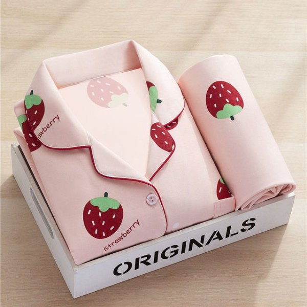 草莓睡衣