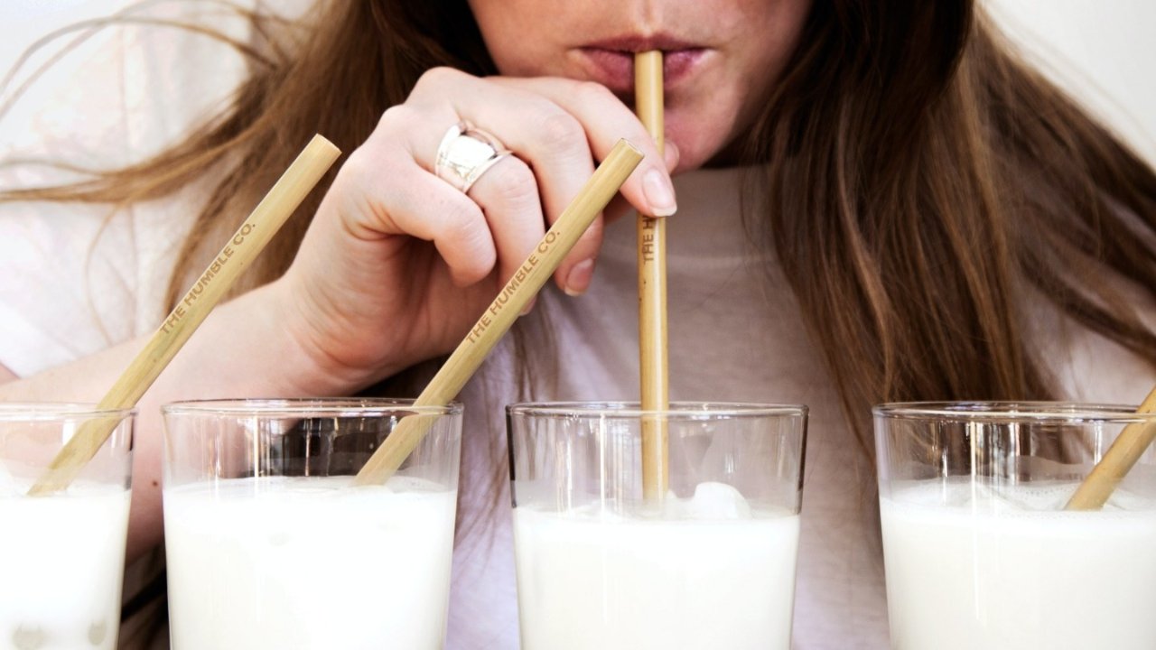 法国最好喝的牛奶品牌｜手把手教你挑选最优质的牛奶 + 哪个牌子的牛奶值得买