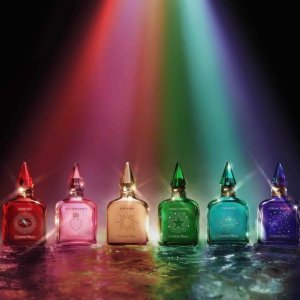 4倍积分+自选好礼上新：Charlotte Tilbury推出首个香水系列含6款 魂穿小魔仙